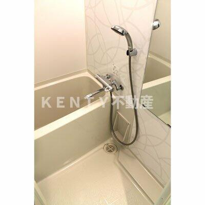 バス・シャワールーム　日々の疲れを癒すお風呂付です