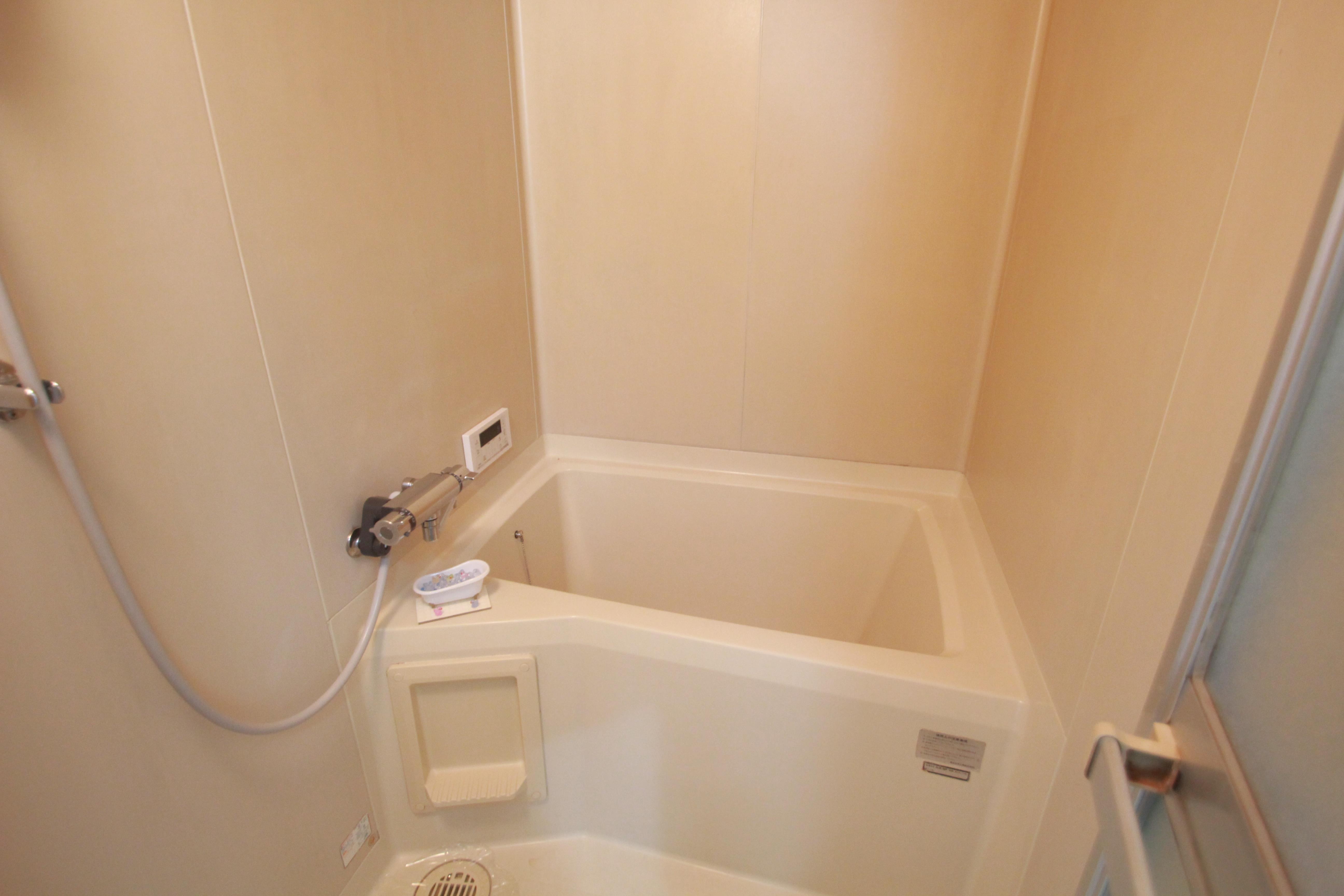 バス・シャワールーム　浴室です。