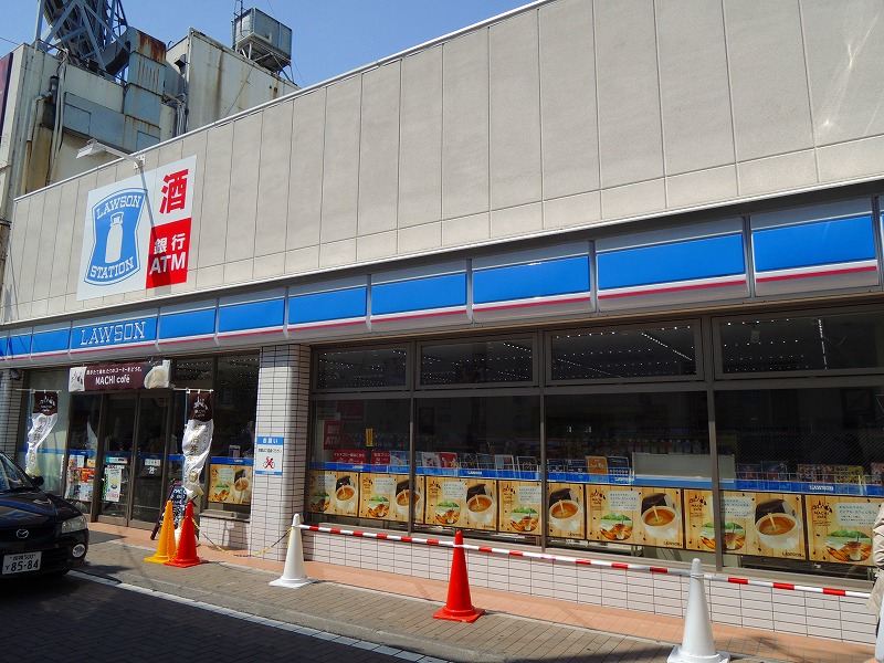 コンビニ　ローソン（コンビニ）まで353m