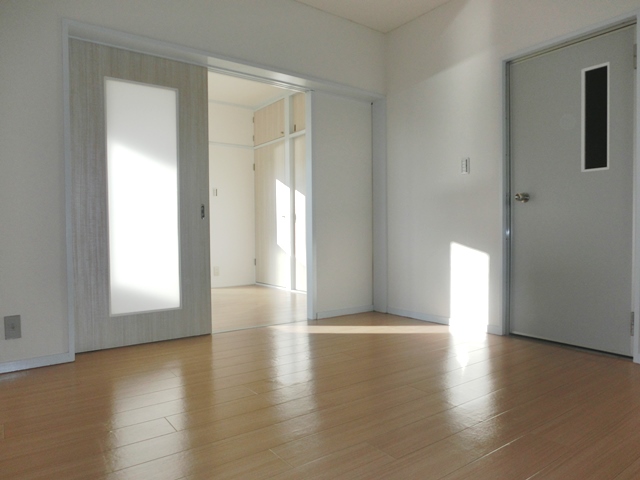 居室・リビング　※写真は別のお部屋です。現況を優先させて頂きます。