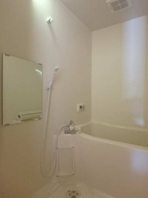 バス・シャワールーム　図面と現状に相違がある場合には現状を優先