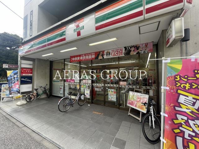 コンビニ　セブンイレブン吉祥寺東町1丁目店（コンビニ）まで156m