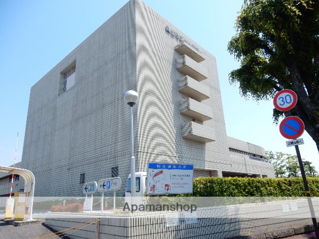 図書館　岡山市立中央図書館（図書館）まで450m
