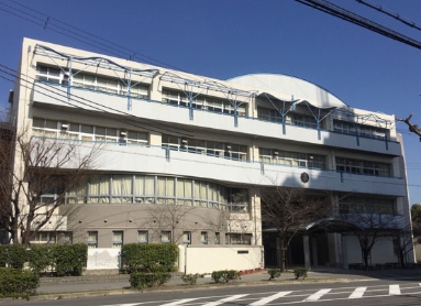 中学校　神戸市立魚崎中学校（中学校）まで588m