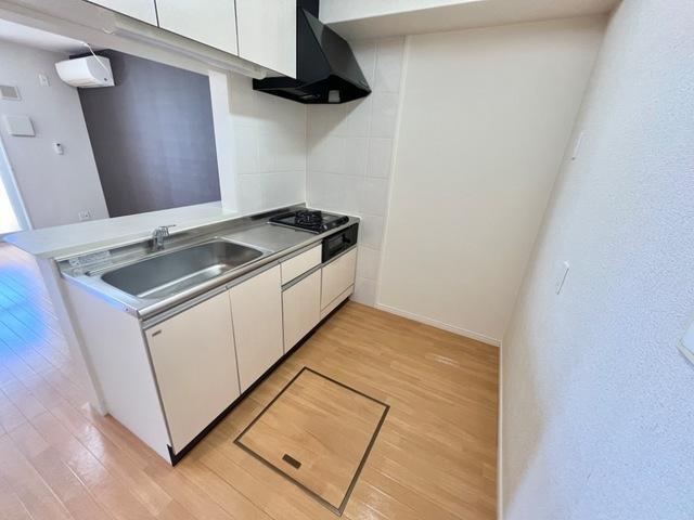 キッチン　2口ガスコンロのシステムキッチン