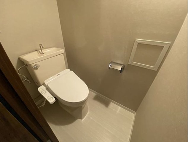 トイレ　参考写真