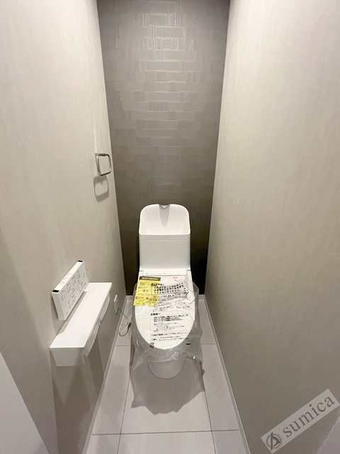 トイレ　温水洗浄便座付き♪♪