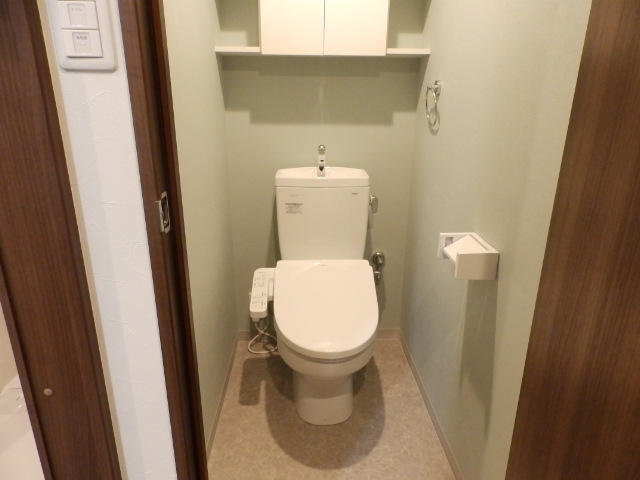 トイレ　ウォシュレット