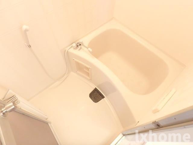 バス・シャワールーム　お風呂で日々の疲れを落としましょう