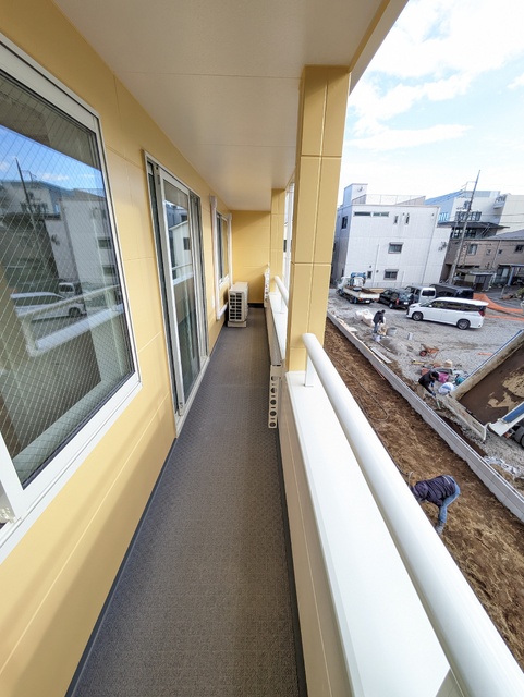 バルコニー　洗濯物も干せるバルコニー♪