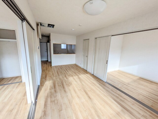 居室・リビング　ご家族団らんの場になるリビングです♪