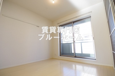 その他部屋・スペース　4.9帖の広い洋室です！