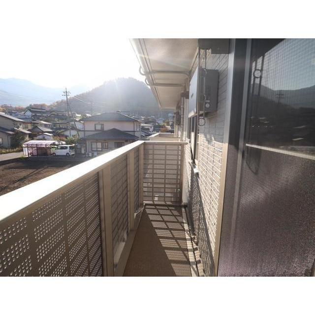 バルコニー　同タイプ部屋の画像です（仕様・設備等異な