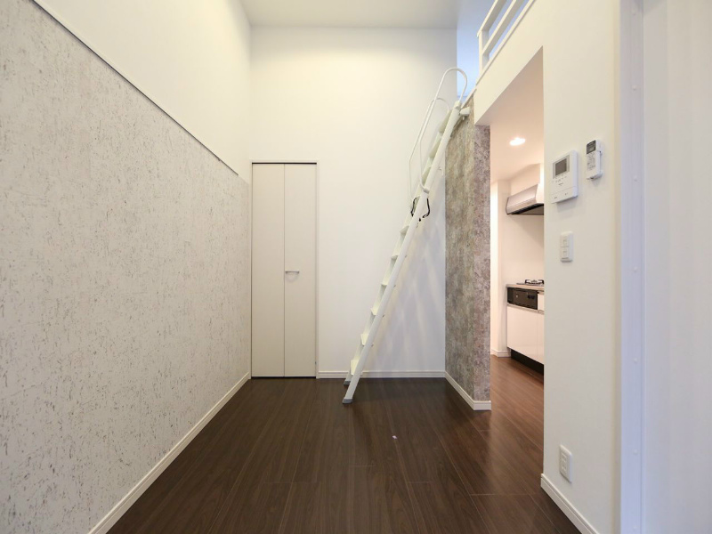 その他　洋室5帖　ロフト4.7帖（収納にも寝室にも使えます）