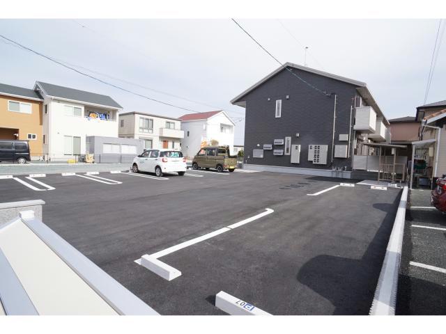 駐車場　駐車場