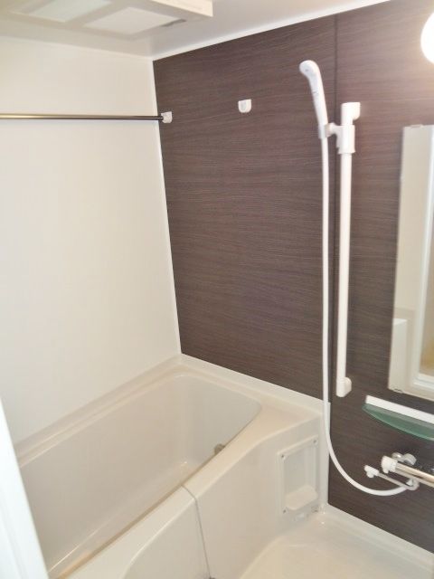 バス・シャワールーム　★同物件別部屋★