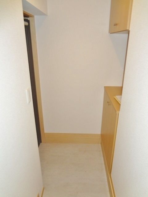玄関　★同物件別部屋★