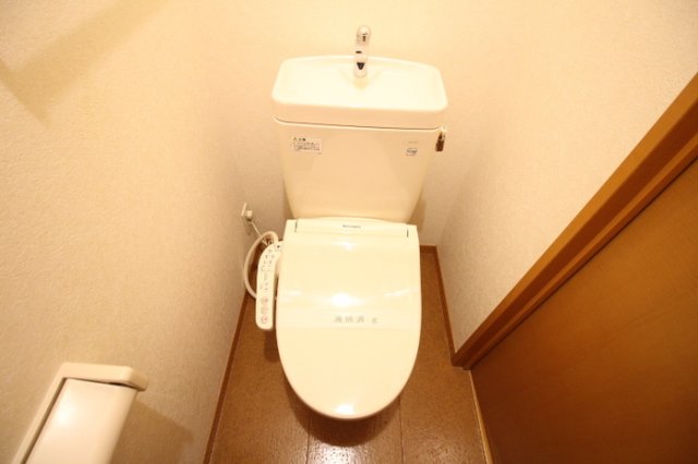 トイレ　105 トイレ