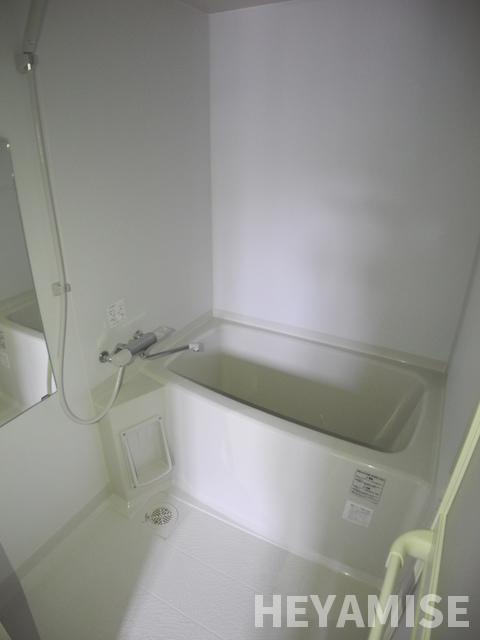 バス・シャワールーム　※同間取りの別の階のお部屋の写真です※