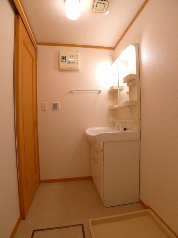 洗面設備　図面と現状に相違がある場合には現状を優先