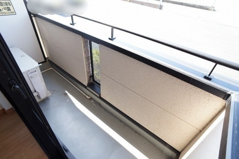 バルコニー　図面と現状に相違がある場合には現状を優先