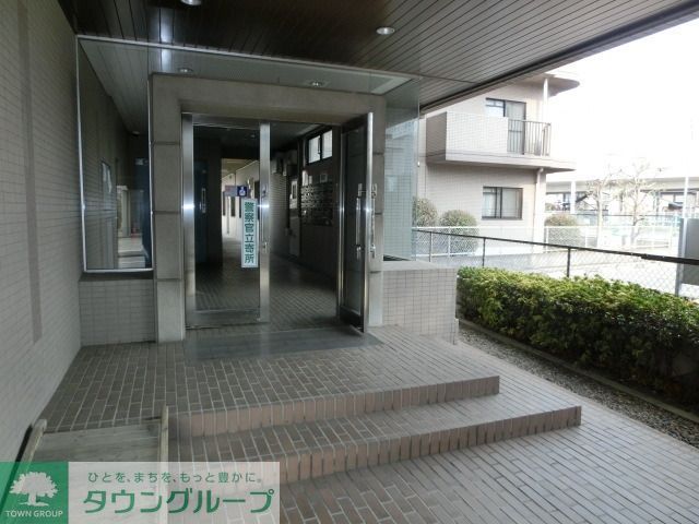 エントランス　エントランス