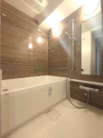 バス・シャワールーム　別部屋参考写真