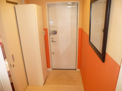 玄関　同物件別部屋のお写真です※現況優先