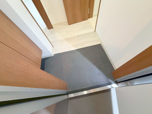 玄関　素敵な玄関は毎朝あなたを元気に送りだしてくれますよ。