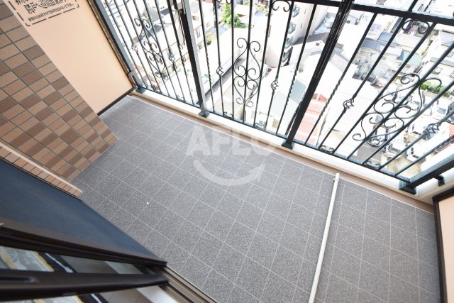 バルコニー　Luxe玉造II　バルコニー