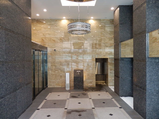 エントランス　エントランス