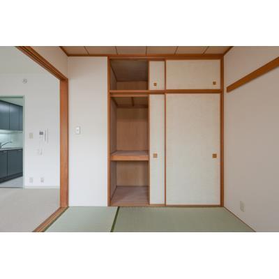 収納　※別号室参考写真です