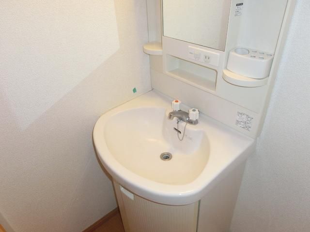 洗面設備　★独立洗面脱衣所スペースです★