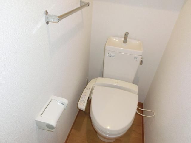 トイレ　★清潔感のあるトイレです★