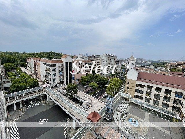 ショッピングセンター　ベイタウン本牧５番街（ショッピングセンター）まで410m