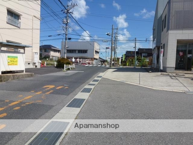 その他　前面道路（その他）まで0m