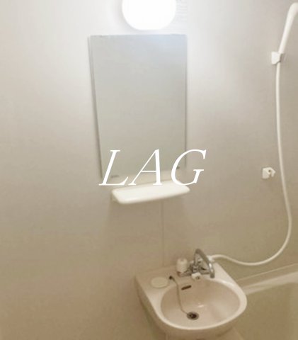 洗面設備　洗面台です。