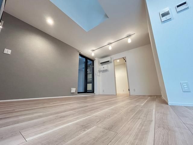 居室・リビング　おしゃれな居間です