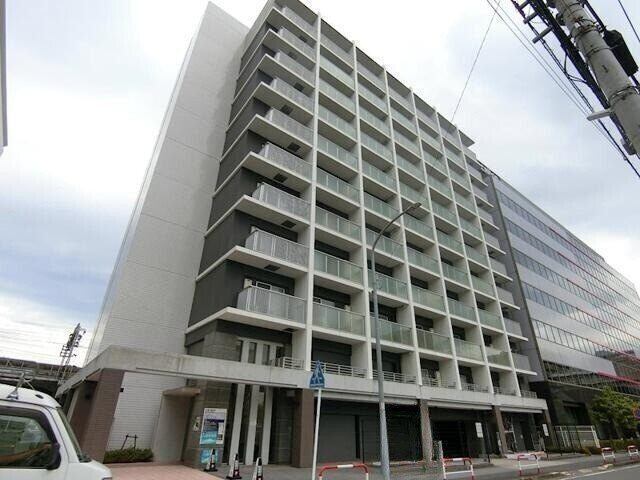 建物外観　オートロック完備