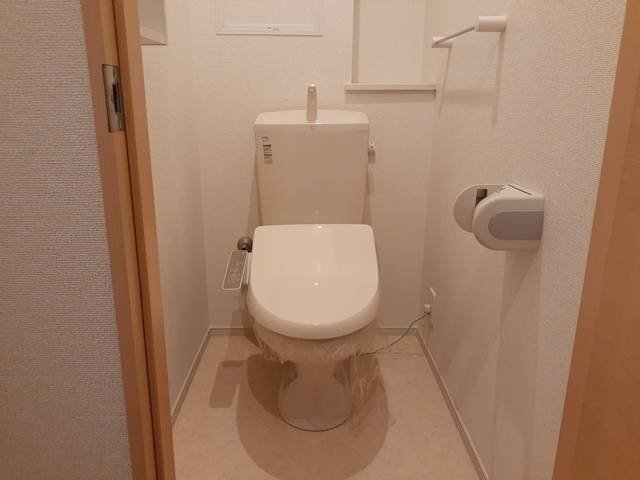 トイレ　コンパクトで使いやすいトイレです