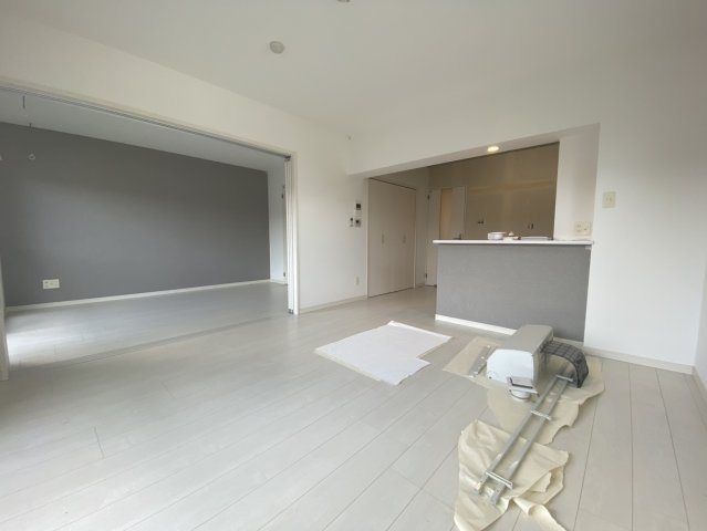 居室・リビング　※同タイプの物件写真です。