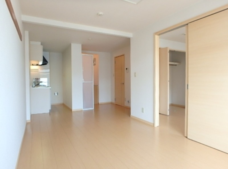 居室・リビング　図面と現状に相違がある場合には現状を優先