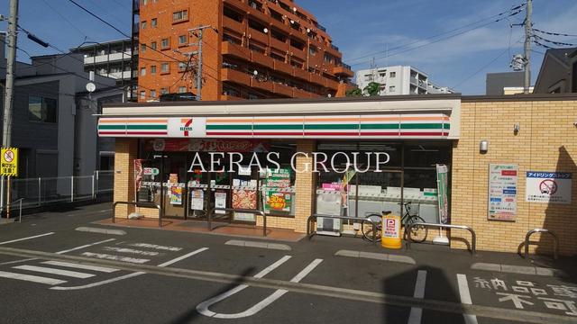 コンビニ　セブン-イレブン 墨田向島５丁目店（コンビニ）まで302m