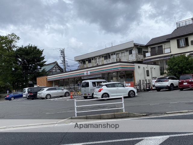 コンビニ　セブンイレブン（コンビニ）まで408m