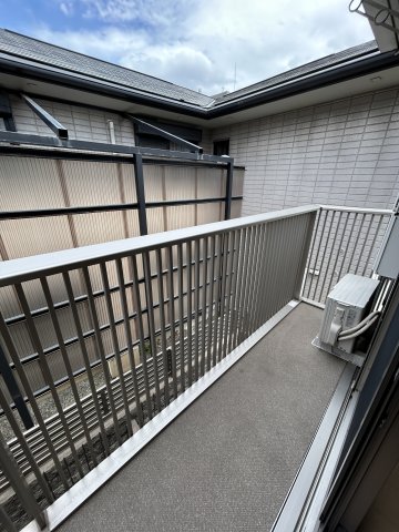 バルコニー　広々としたバルコニーです