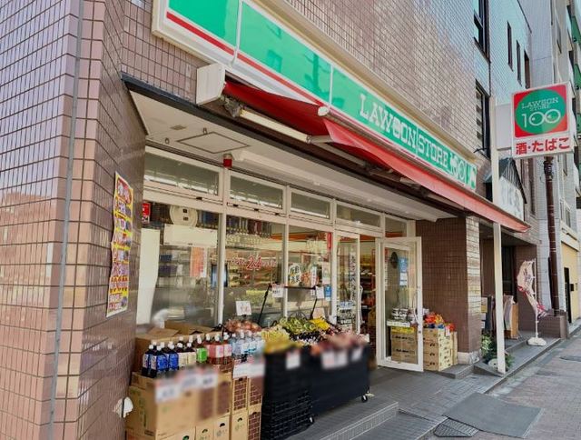 コンビニ　ローソンストア100亀有南口店（コンビニ）まで368m