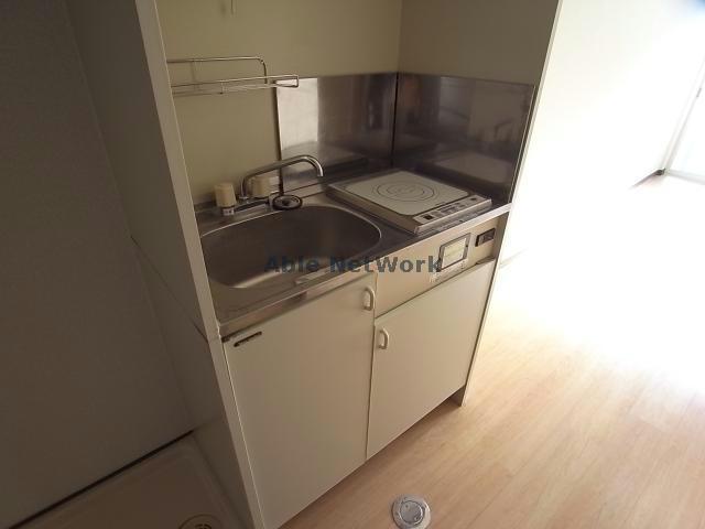 キッチン　※同物件別部屋写真