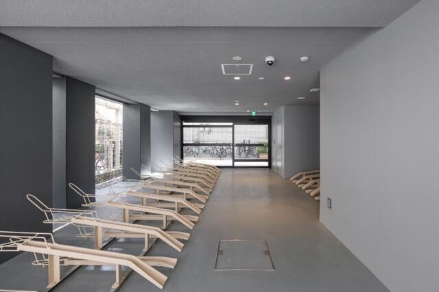 ロビー　駐輪場