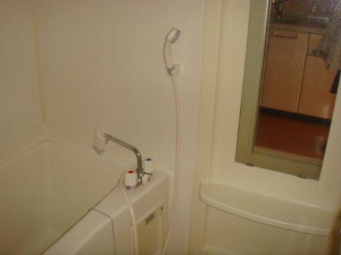 バス・シャワールーム　バス