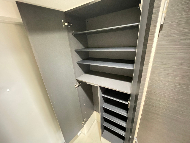 その他　傘も入る下駄箱